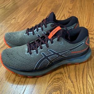 ASICS Gel-Nimbus 24 TR trail running shoes